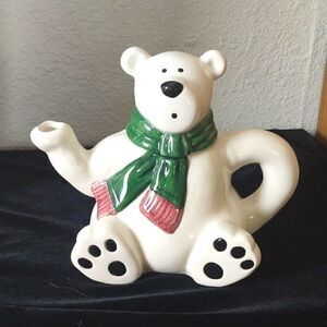 Scott's Collectable Polar Bear Tea Pot